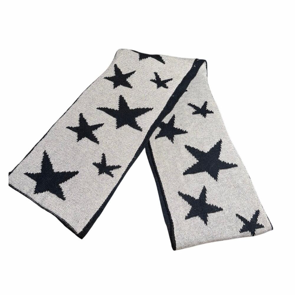 Aeropostale knit black light gray reversible stars scarf 60x8 inches celestial